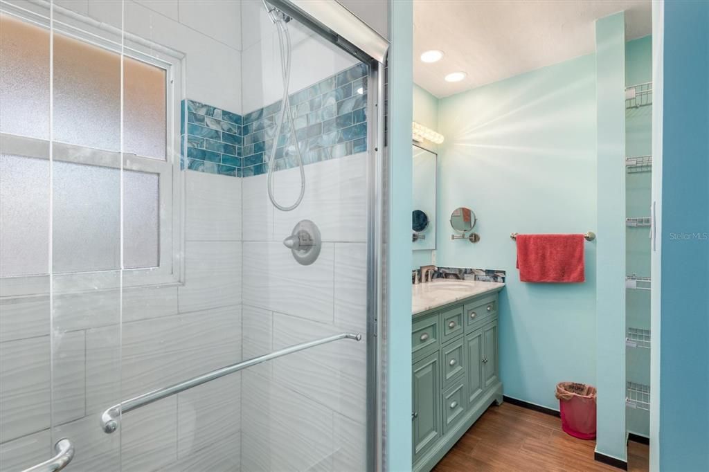 For Sale: $493,000 (3 beds, 2 baths, 1532 Square Feet)