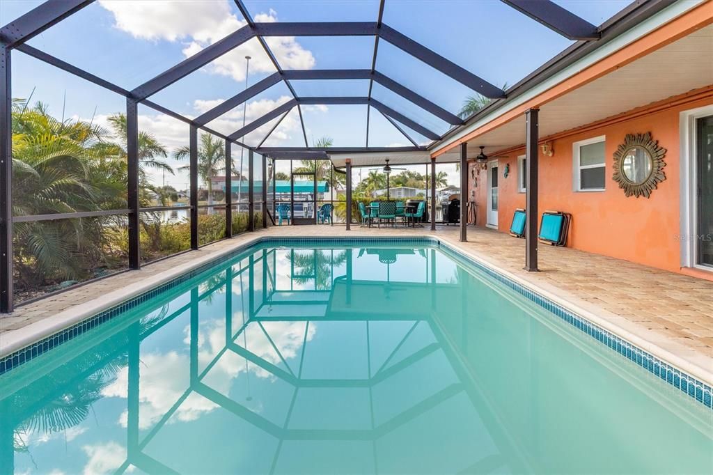 For Sale: $493,000 (3 beds, 2 baths, 1532 Square Feet)