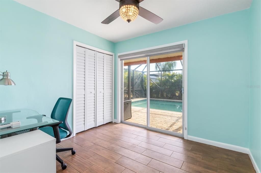 For Sale: $493,000 (3 beds, 2 baths, 1532 Square Feet)