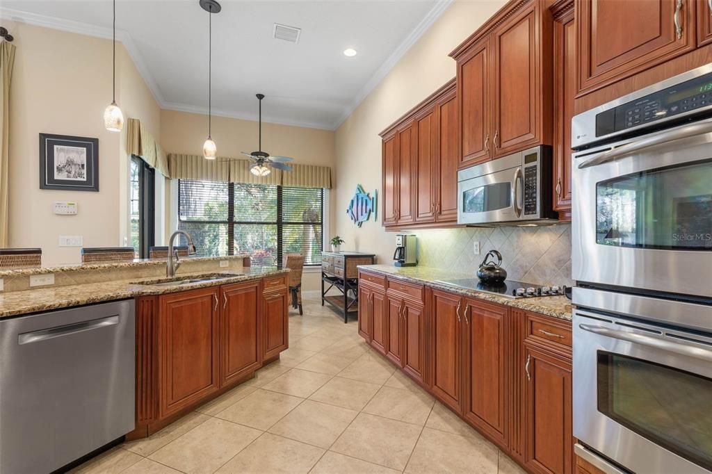 For Sale: $650,000 (3 beds, 2 baths, 2246 Square Feet)