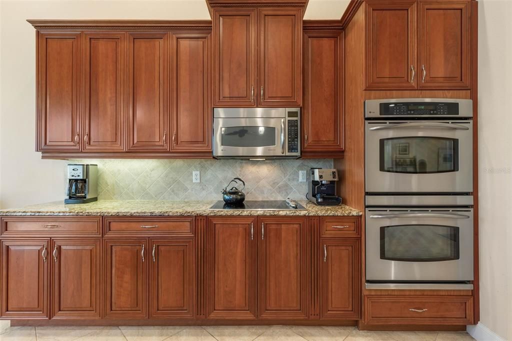 For Sale: $650,000 (3 beds, 2 baths, 2246 Square Feet)