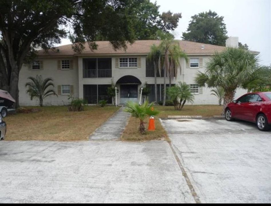For Rent: $1,700 (2 beds, 2 baths, 1000 Square Feet)