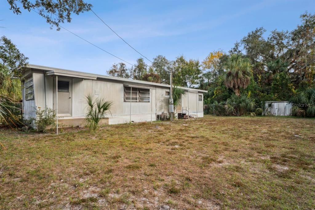 待售: $225,000 (4 贝兹, 3 浴室, 1464 平方英尺)