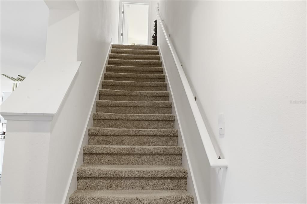 For Sale: $415,000 (4 beds, 3 baths, 2748 Square Feet)