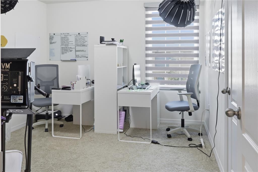 For Sale: $415,000 (4 beds, 3 baths, 2748 Square Feet)