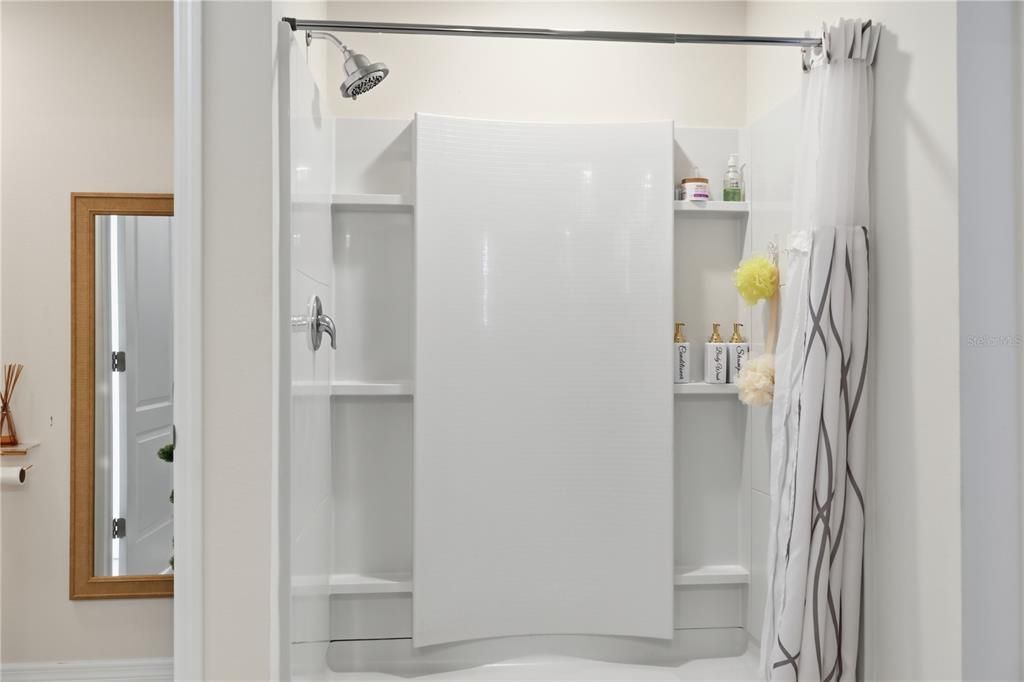 For Sale: $415,000 (4 beds, 3 baths, 2748 Square Feet)