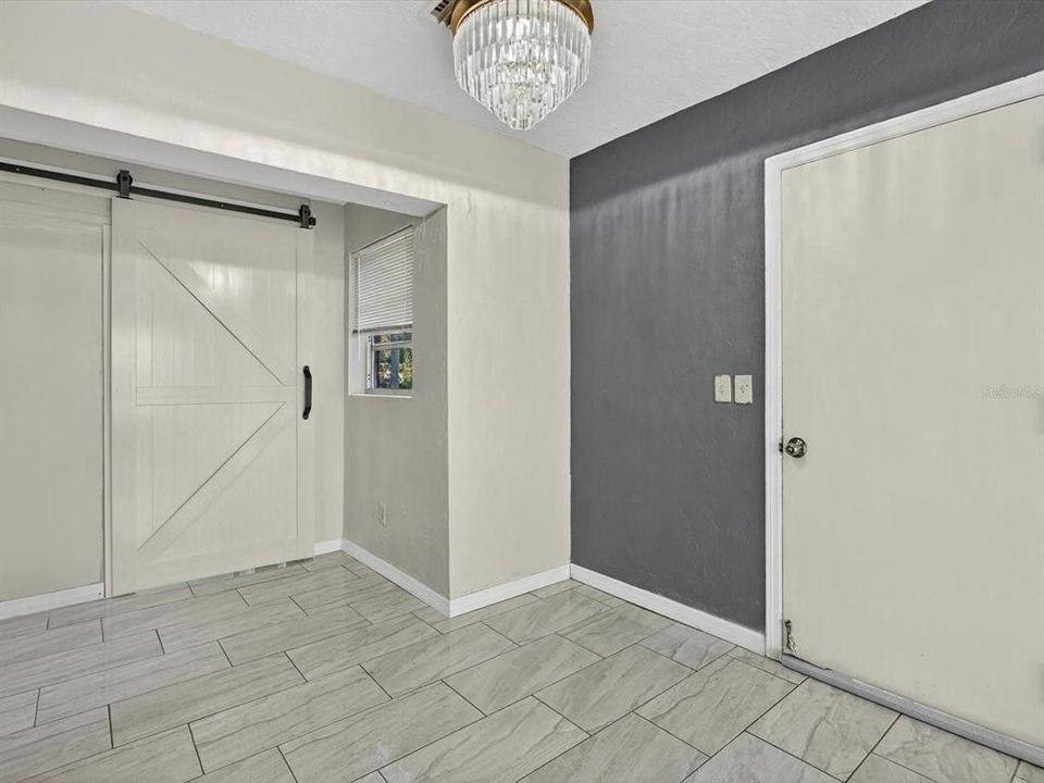 En Venta: $240,000 (4 camas, 1 baños, 1532 Pies cuadrados)