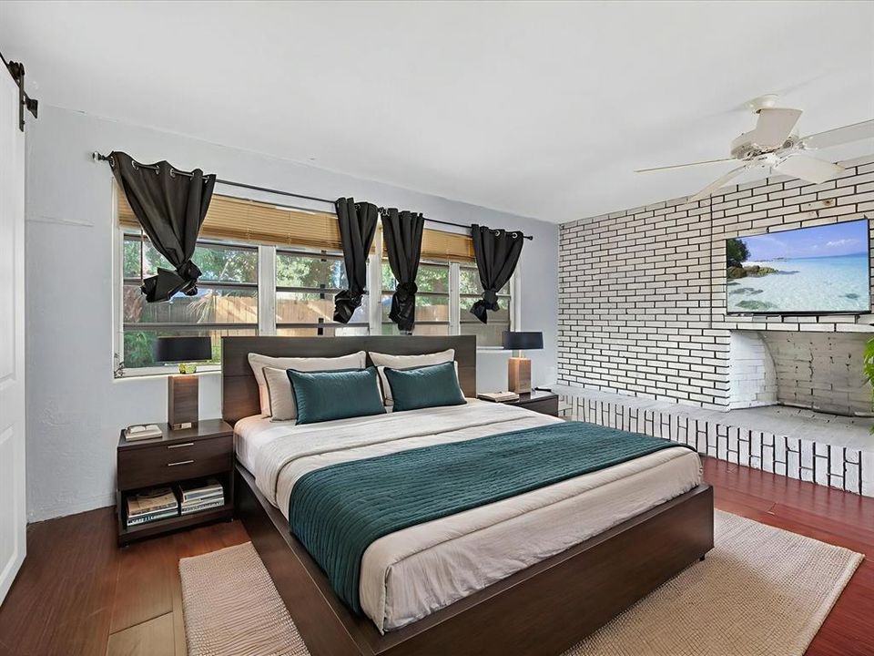 En Venta: $240,000 (4 camas, 1 baños, 1532 Pies cuadrados)