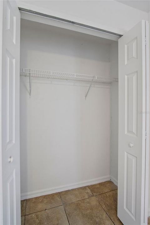 待售: $399,900 (4 贝兹, 2 浴室, 1710 平方英尺)