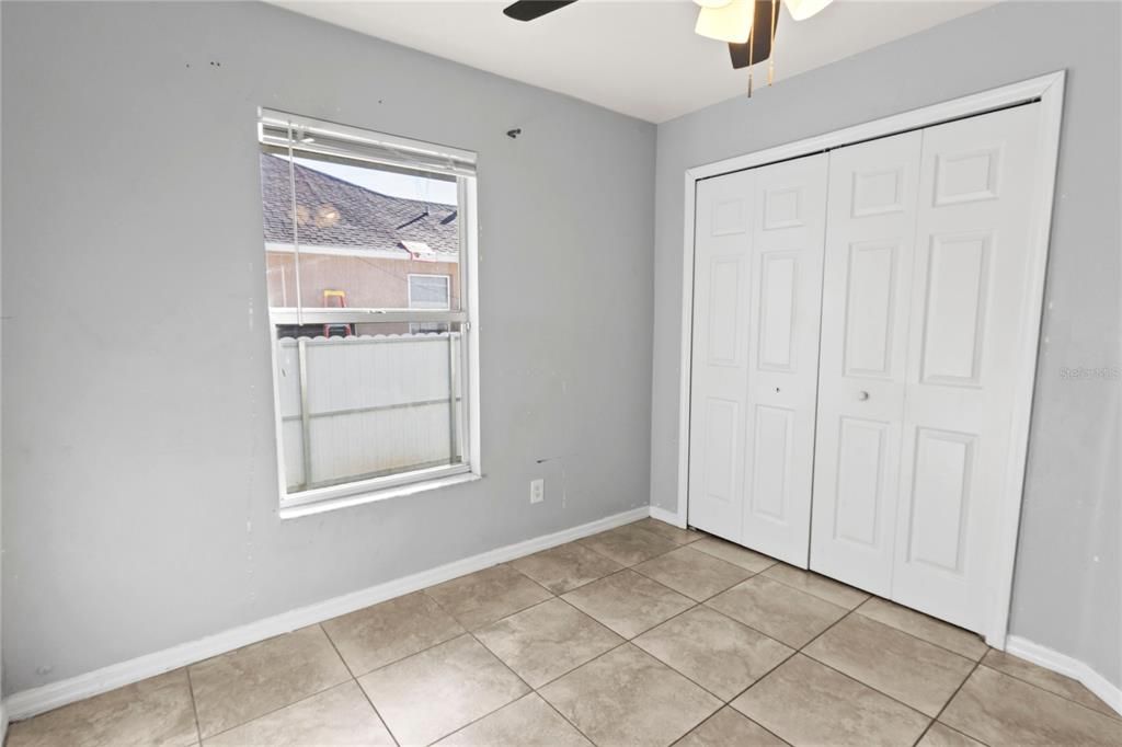 待售: $399,900 (4 贝兹, 2 浴室, 1710 平方英尺)