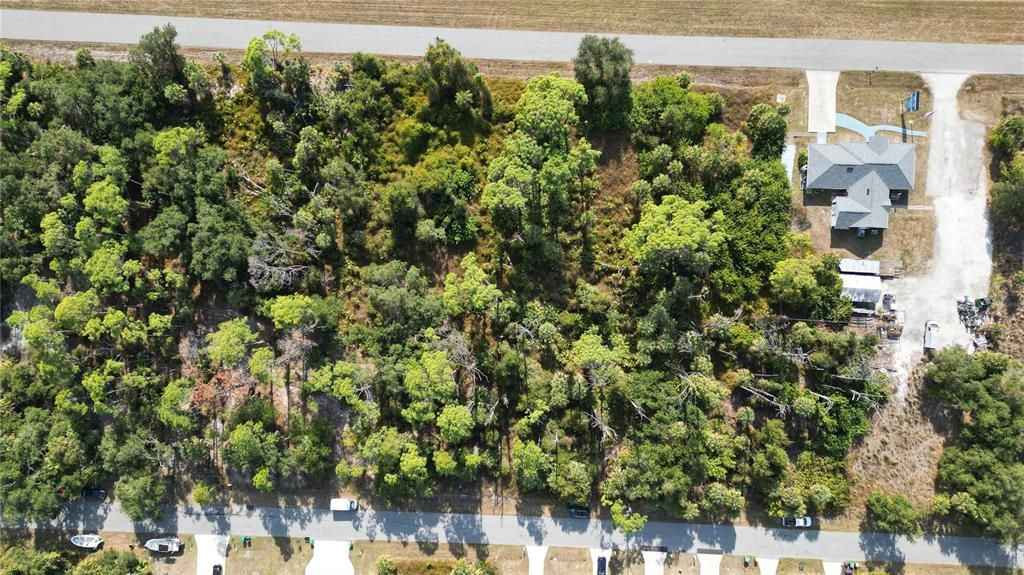 En Venta: $200,000 (0.40 acres)