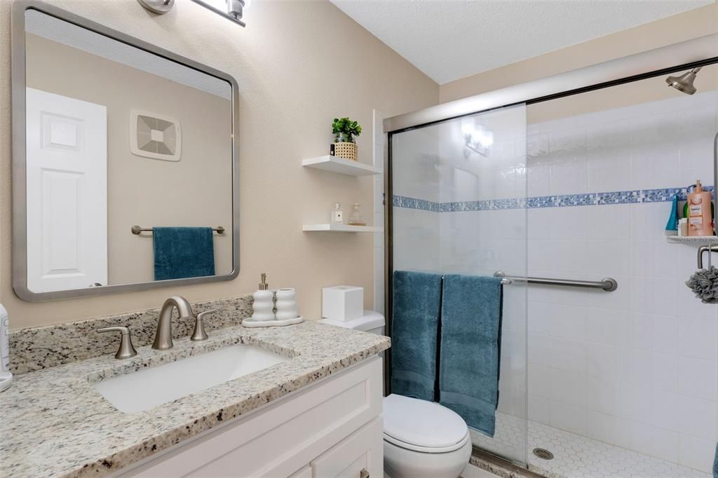 For Sale: $222,900 (2 beds, 1 baths, 1285 Square Feet)