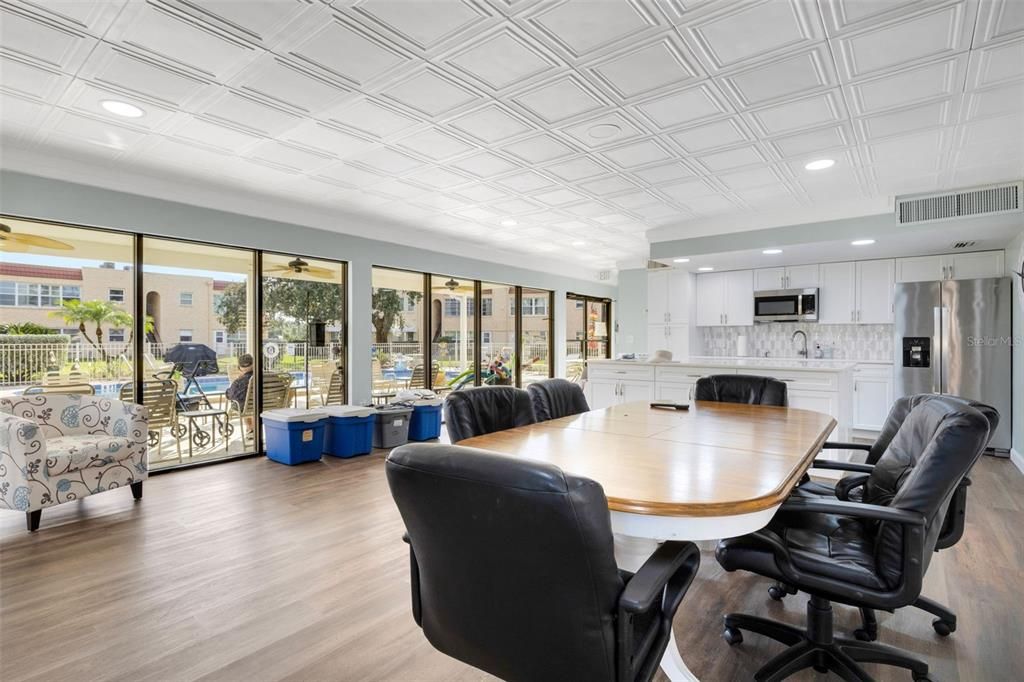 For Sale: $222,900 (2 beds, 1 baths, 1285 Square Feet)