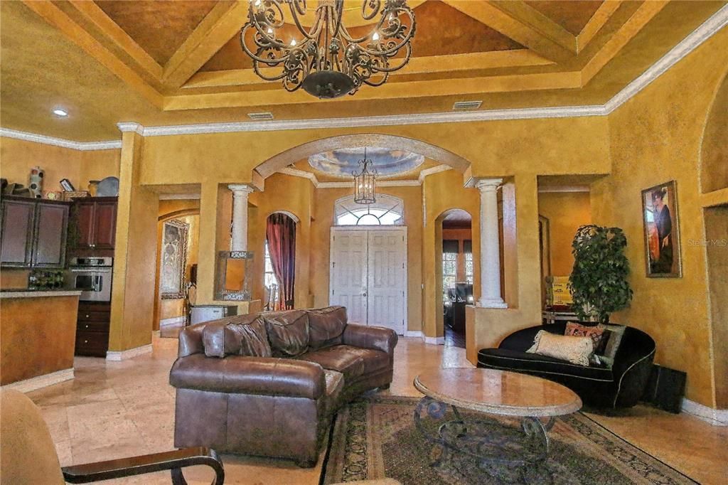 For Rent: $6,500 (3 beds, 3 baths, 3136 Square Feet)