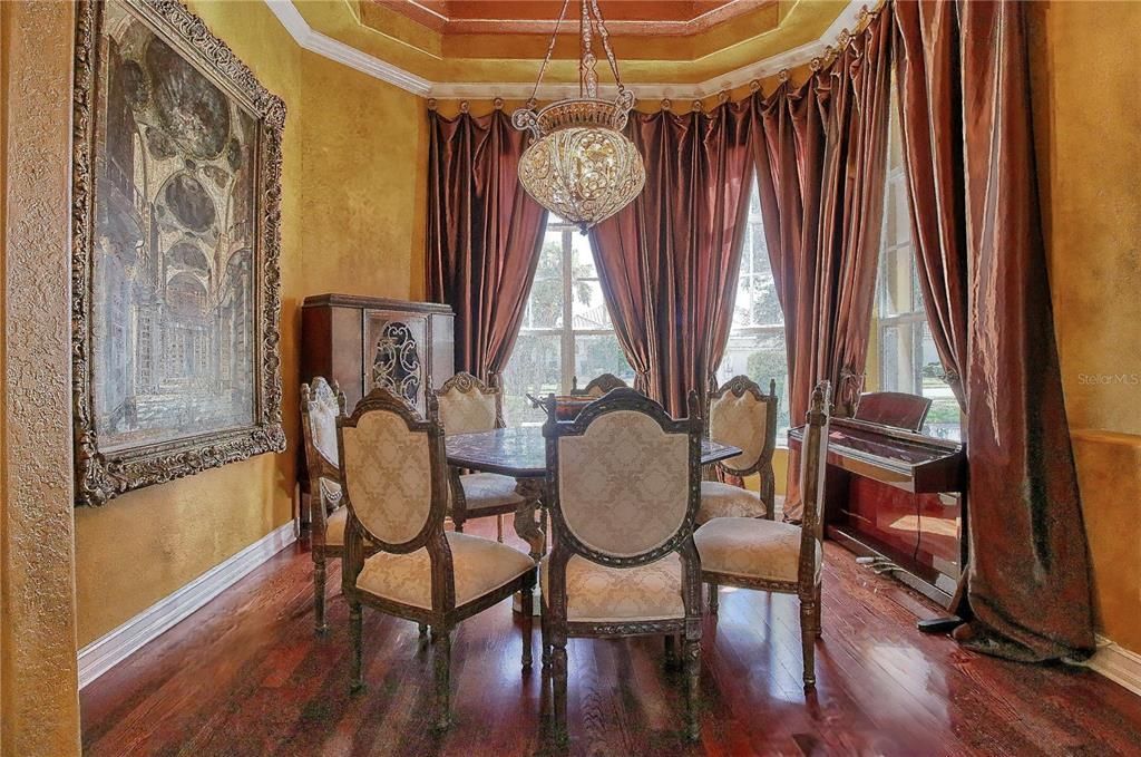 For Rent: $6,500 (3 beds, 3 baths, 3136 Square Feet)