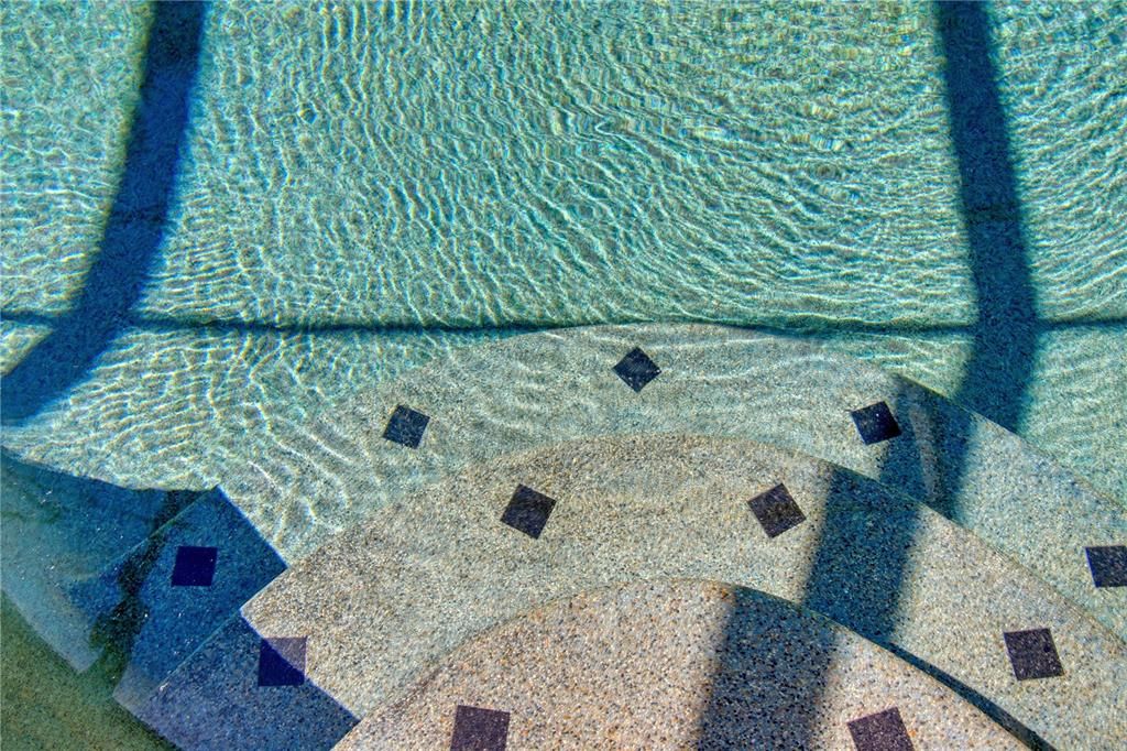 For Rent: $6,500 (3 beds, 3 baths, 3136 Square Feet)