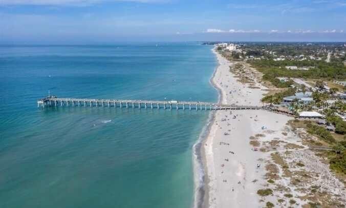 For Rent: $6,500 (3 beds, 3 baths, 3136 Square Feet)