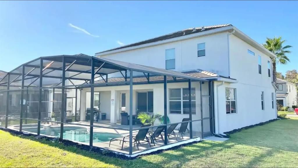 For Rent: $6,000 (5 beds, 5 baths, 3067 Square Feet)