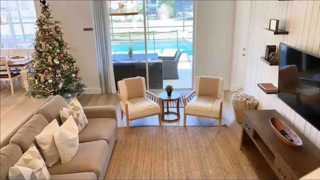 For Rent: $6,000 (5 beds, 5 baths, 3067 Square Feet)