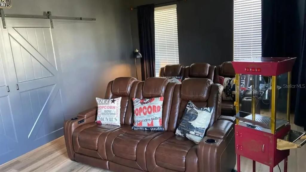 For Rent: $6,000 (5 beds, 5 baths, 3067 Square Feet)