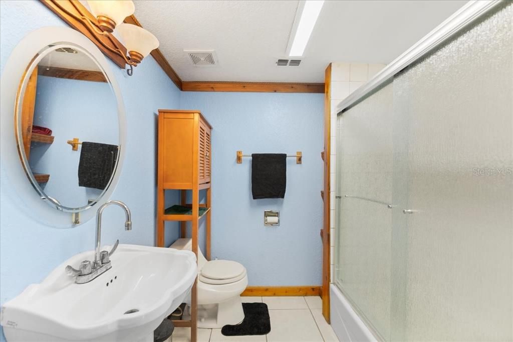 En Venta: $995,000 (5 camas, 6 baños, 6158 Pies cuadrados)