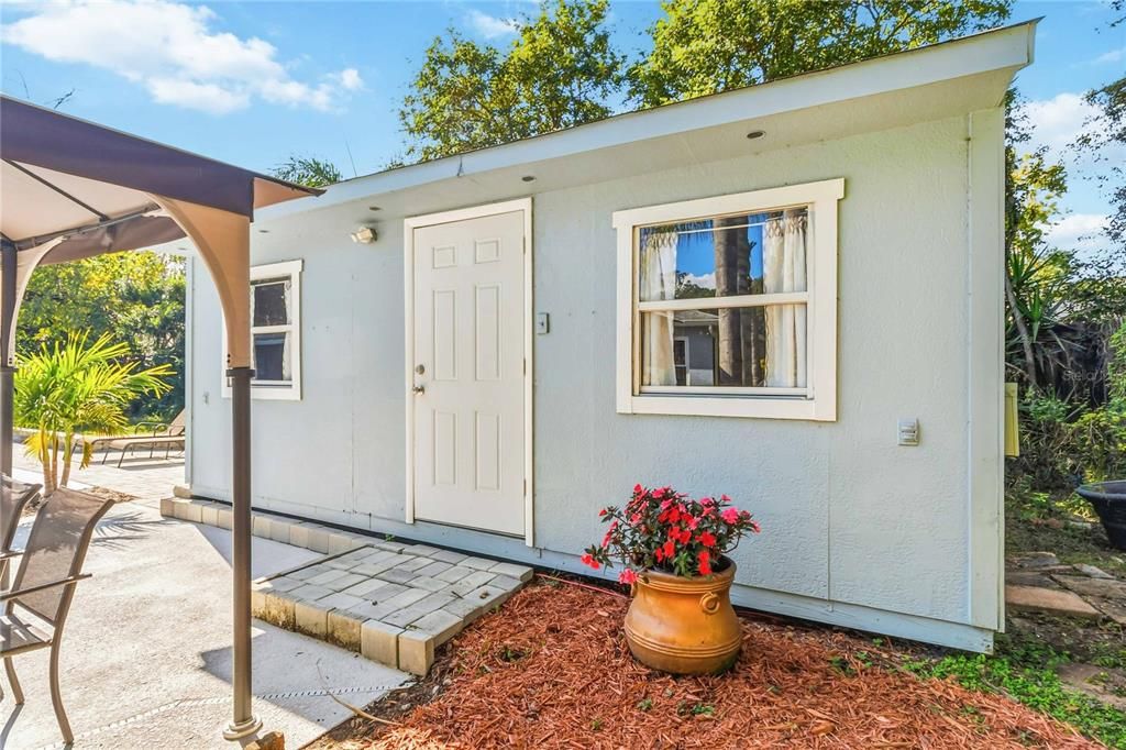 For Sale: $465,000 (3 beds, 2 baths, 1528 Square Feet)