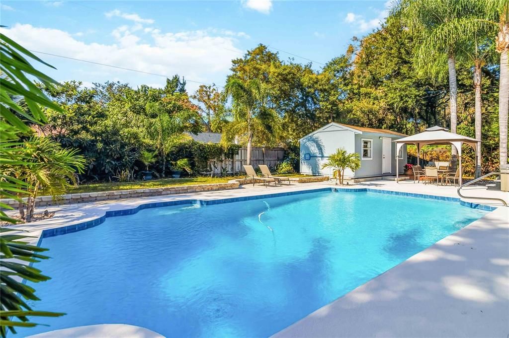 For Sale: $465,000 (3 beds, 2 baths, 1528 Square Feet)