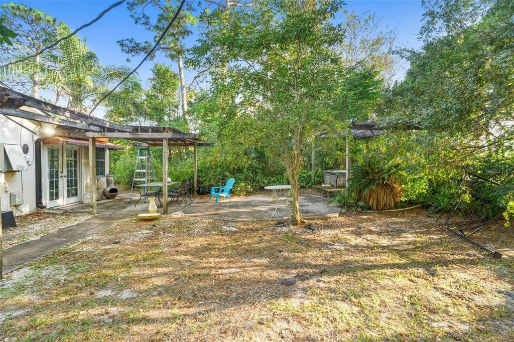 На продажу: $395,000 (4 спален, 2 ванн, 2327 Квадратных фут)