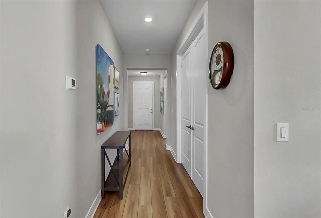 待售: $517,000 (2 贝兹, 2 浴室, 1919 平方英尺)