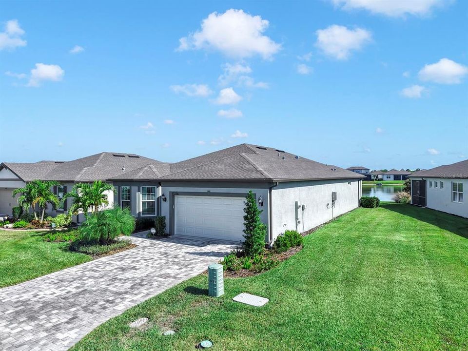 待售: $517,000 (2 贝兹, 2 浴室, 1919 平方英尺)