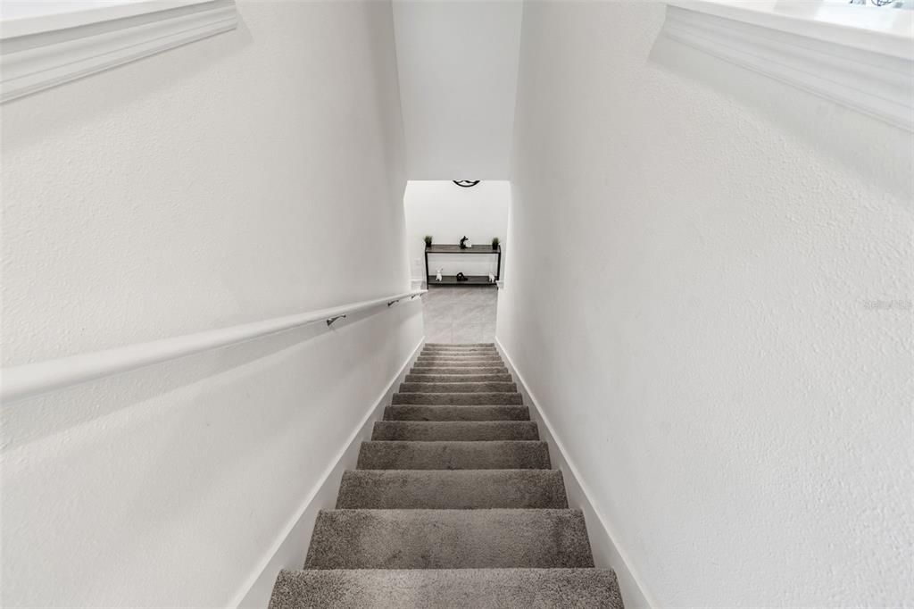 En Renta: $2,400 (4 camas, 2 baños, 2261 Pies cuadrados)