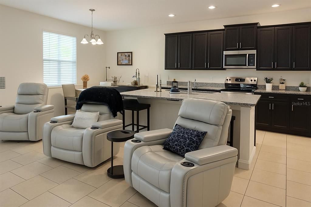 For Sale: $440,000 (4 beds, 2 baths, 2103 Square Feet)