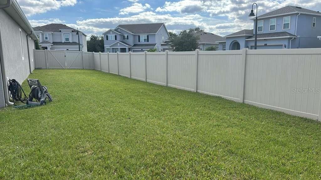 For Sale: $440,000 (4 beds, 2 baths, 2103 Square Feet)