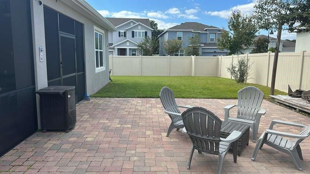 For Sale: $440,000 (4 beds, 2 baths, 2103 Square Feet)