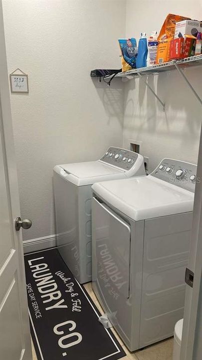 For Sale: $440,000 (4 beds, 2 baths, 2103 Square Feet)