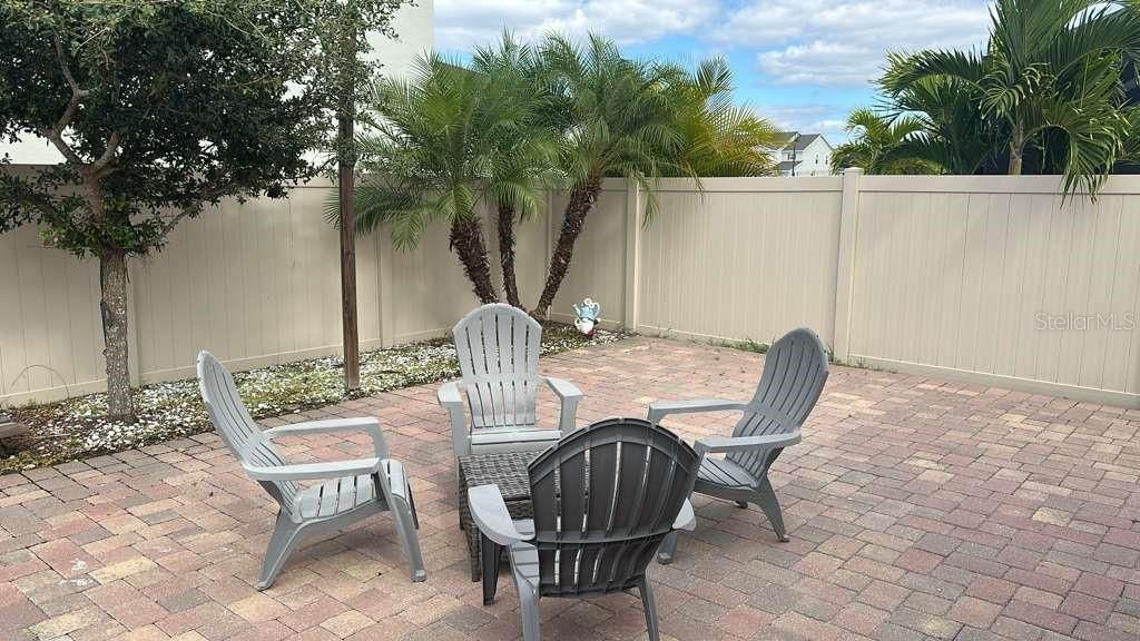 For Sale: $440,000 (4 beds, 2 baths, 2103 Square Feet)