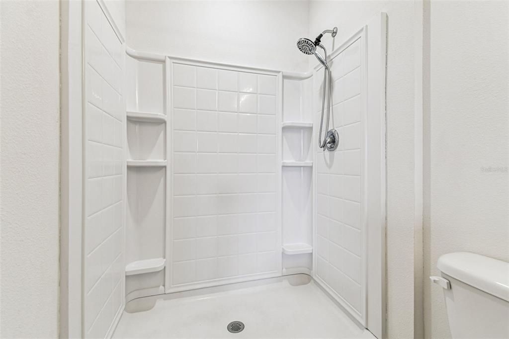 待售: $329,900 (3 贝兹, 2 浴室, 1673 平方英尺)