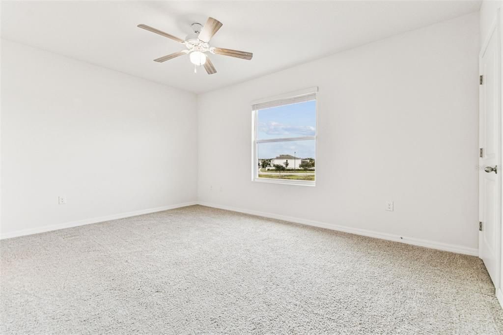 待售: $329,900 (3 贝兹, 2 浴室, 1673 平方英尺)