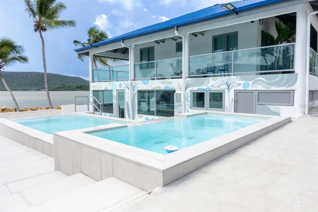 Active With Contract: $2,395,000 (8 beds, 7 baths, 6000 Square Feet)