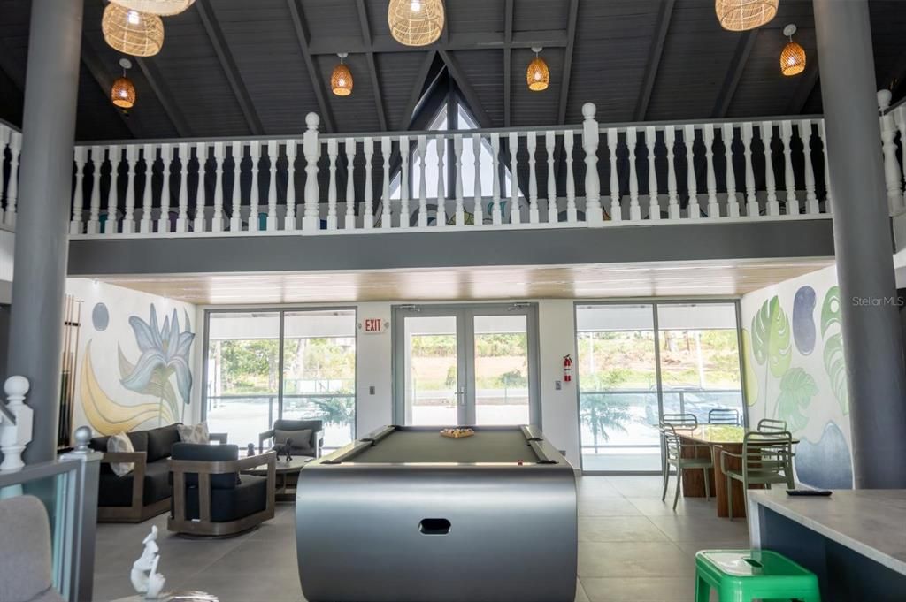 Active With Contract: $2,395,000 (8 beds, 7 baths, 6000 Square Feet)