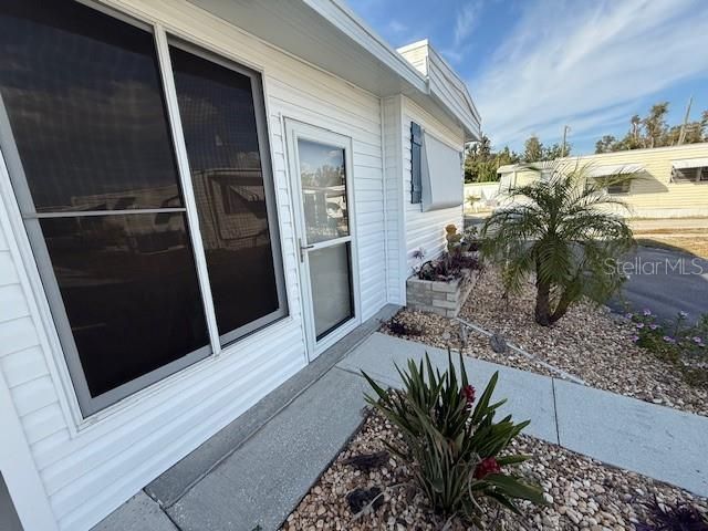 For Sale: $129,500 (2 beds, 1 baths, 600 Square Feet)