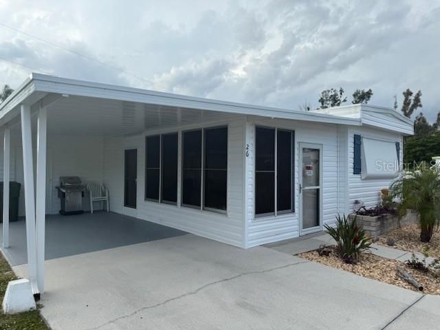 For Sale: $129,500 (2 beds, 1 baths, 600 Square Feet)