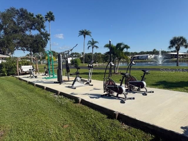 For Sale: $129,500 (2 beds, 1 baths, 600 Square Feet)