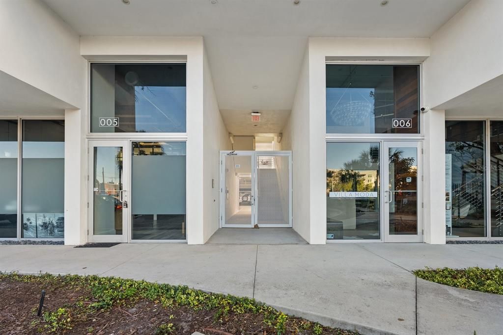 En Venta: $1,200,000 (3 camas, 3 baños, 1836 Pies cuadrados)