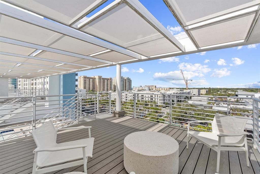 En Venta: $1,200,000 (3 camas, 3 baños, 1836 Pies cuadrados)