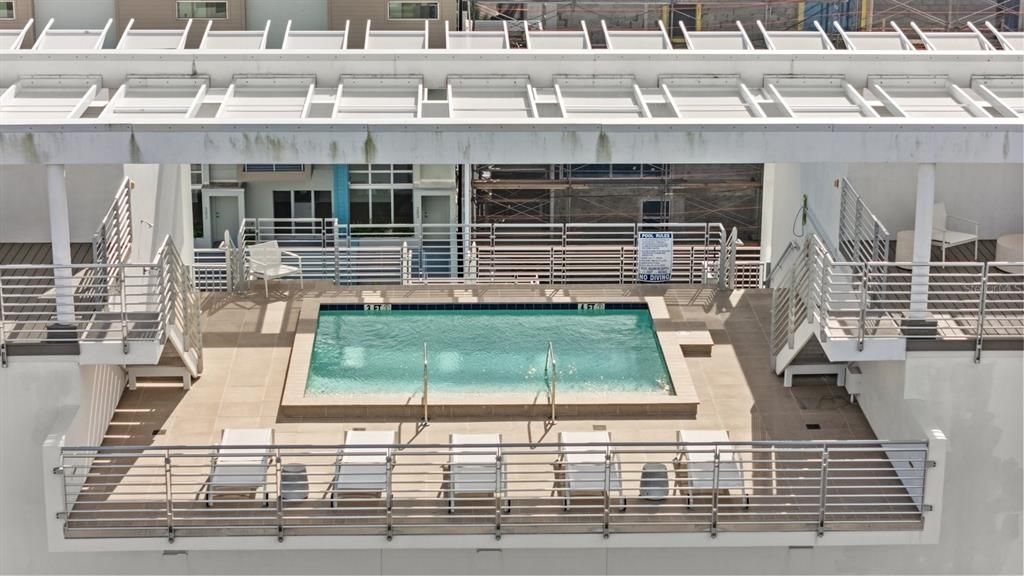 En Venta: $1,200,000 (3 camas, 3 baños, 1836 Pies cuadrados)