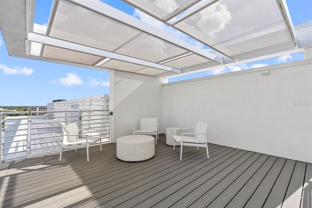 En Venta: $1,200,000 (3 camas, 3 baños, 1836 Pies cuadrados)