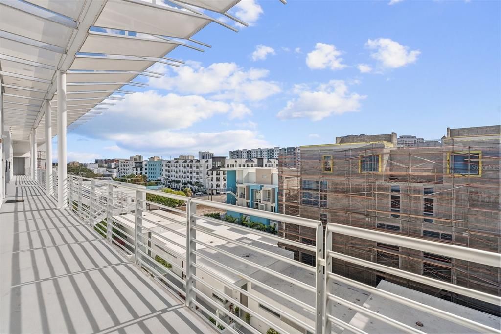 En Venta: $1,200,000 (3 camas, 3 baños, 1836 Pies cuadrados)