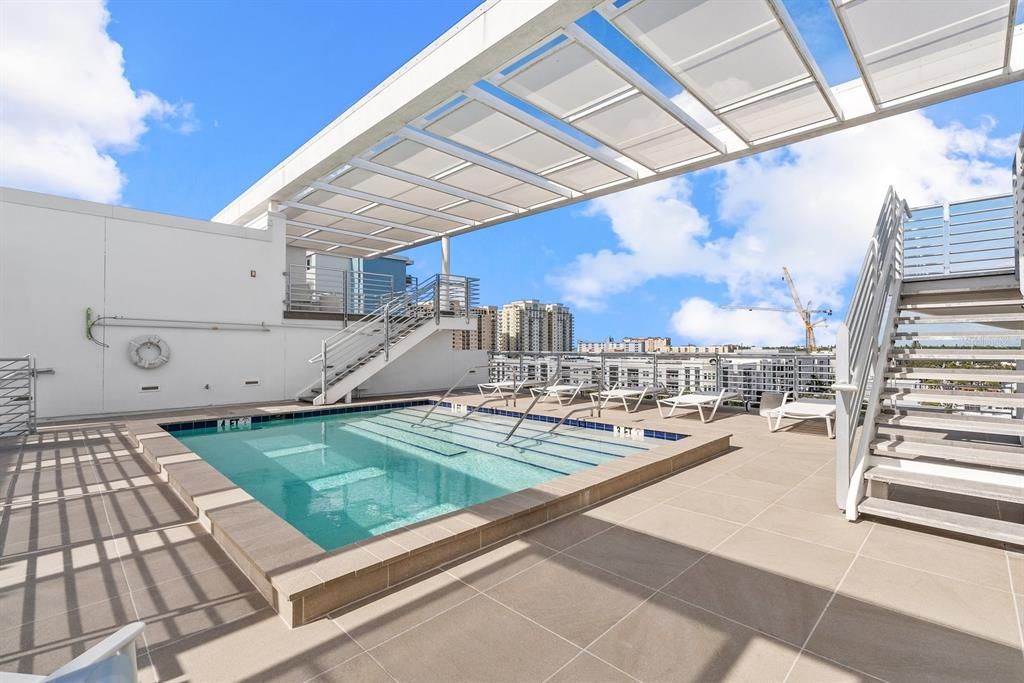 En Venta: $1,200,000 (3 camas, 3 baños, 1836 Pies cuadrados)