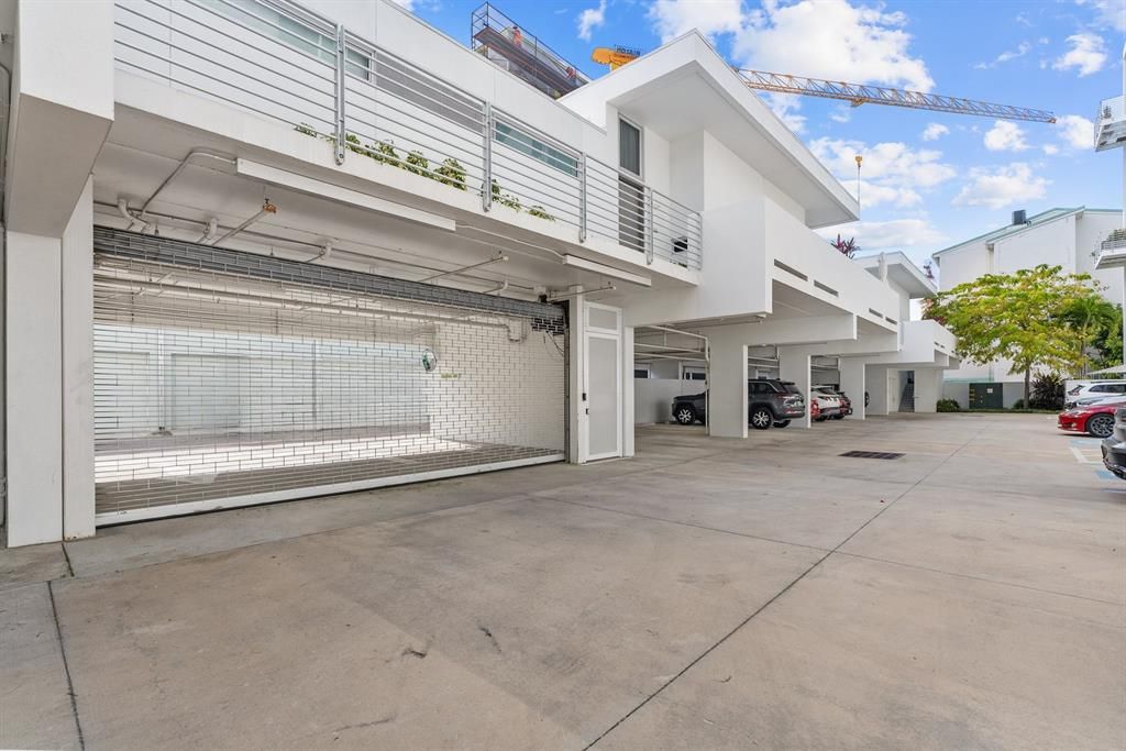 En Venta: $1,200,000 (3 camas, 3 baños, 1836 Pies cuadrados)